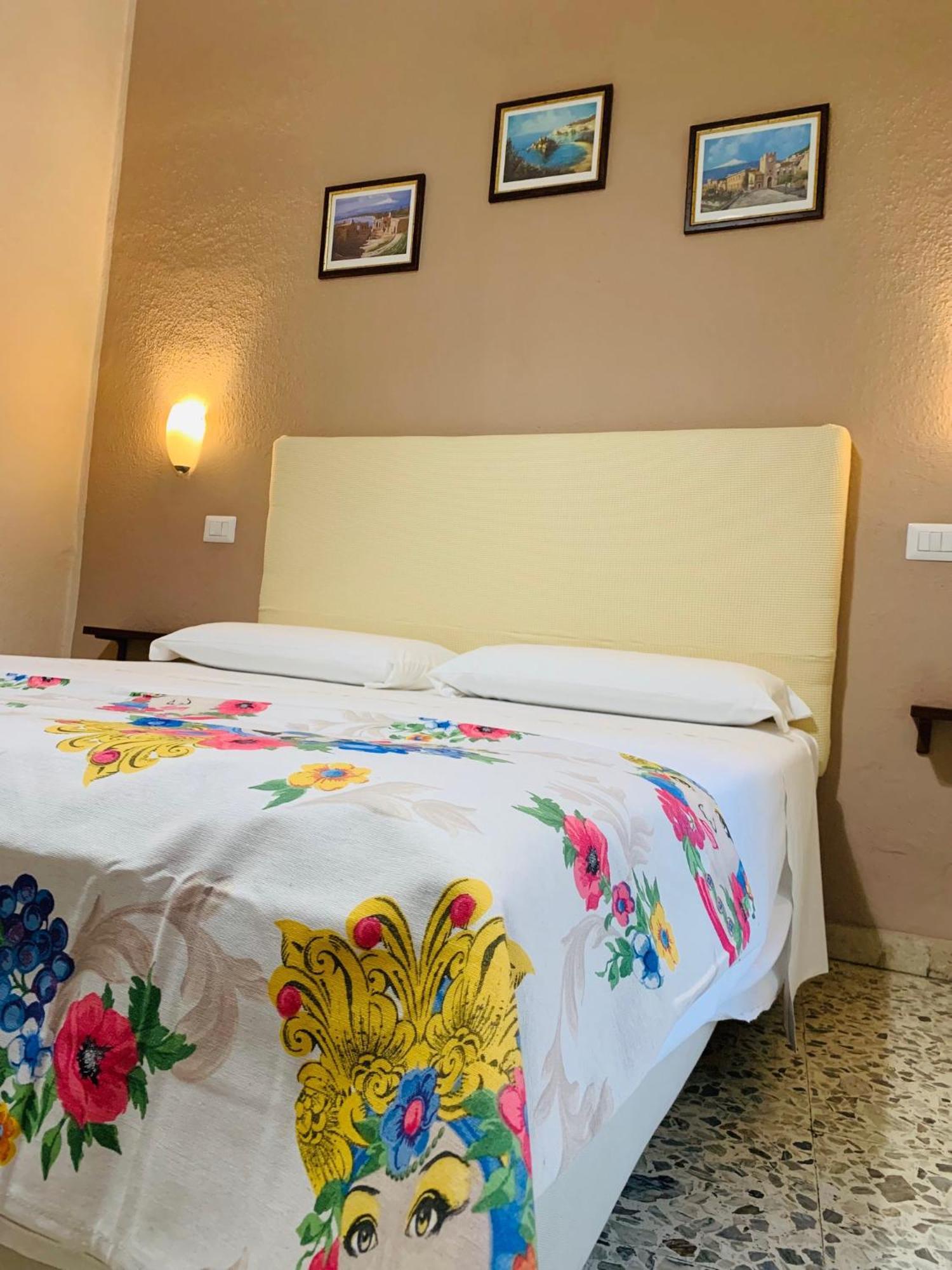 Casa Melany Leilighet Taormina Eksteriør bilde