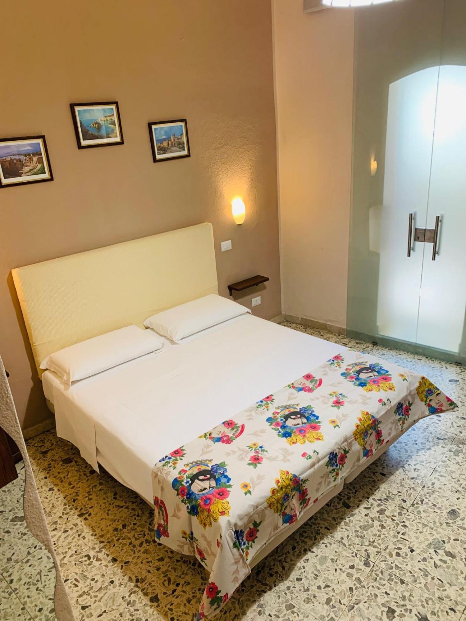 Casa Melany Leilighet Taormina Eksteriør bilde